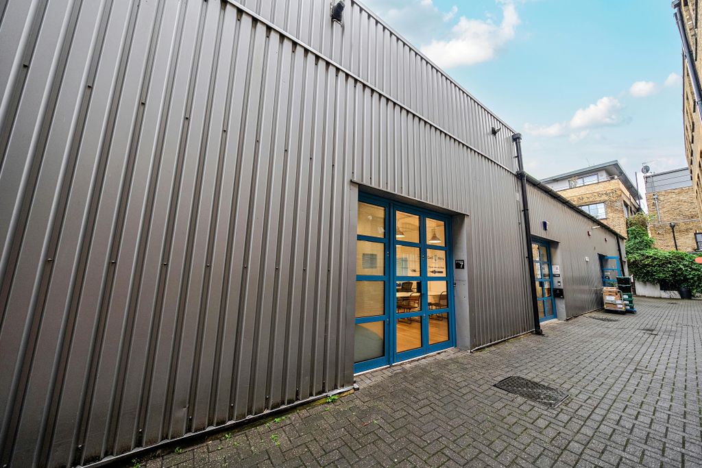 Property photo 2 of 18 1370800268F9ee6Feaec9.Jpg