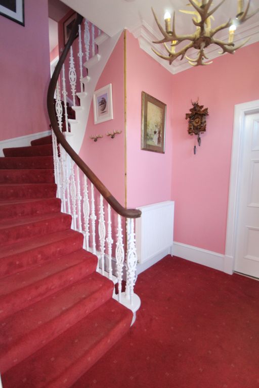 Property photo 3 of 38