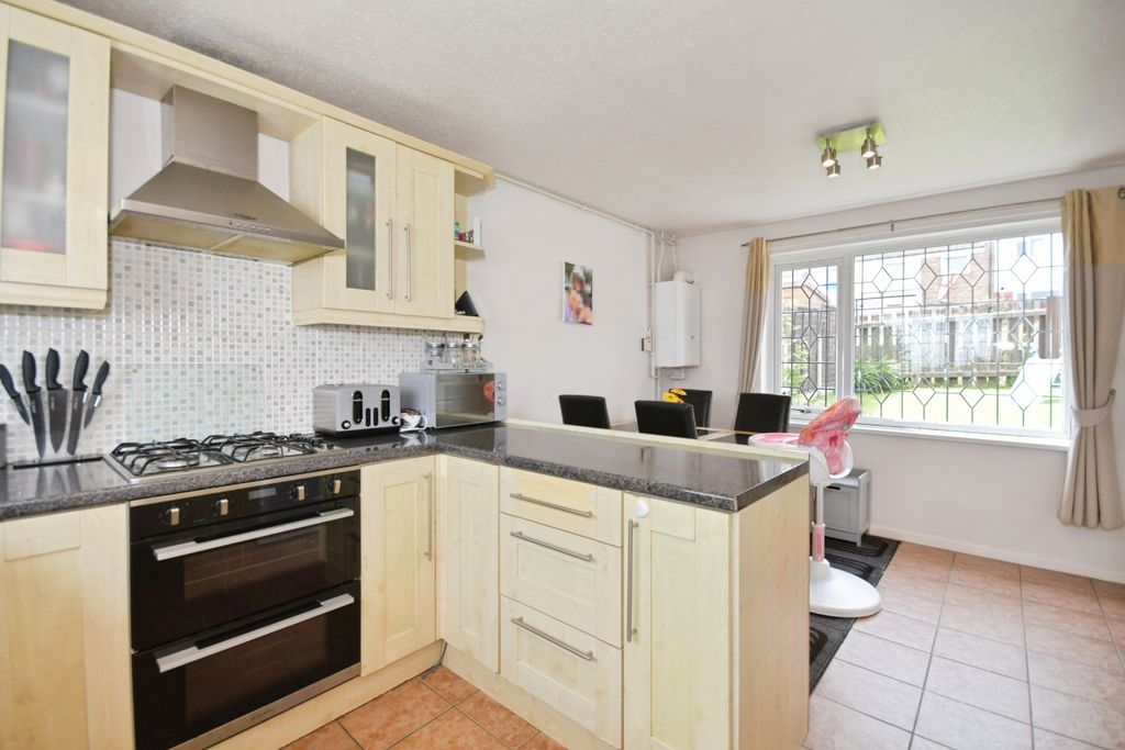 Property photo 2 of 15