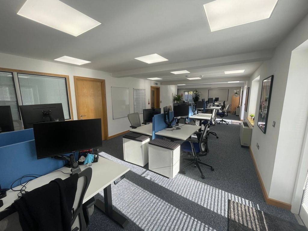 Property photo 3 of 32 Photo 9