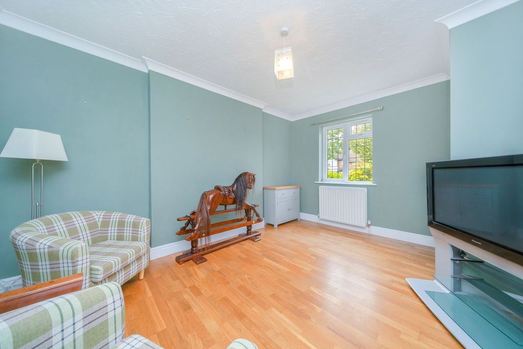 Property photo 3 of 26