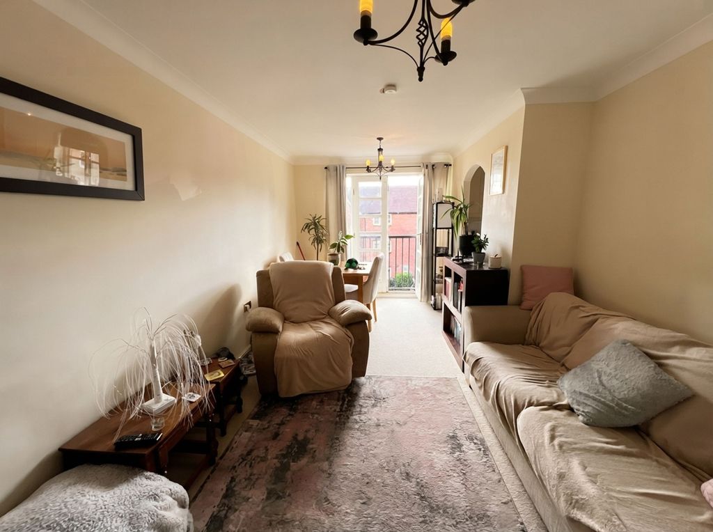 Property photo 3 of 17