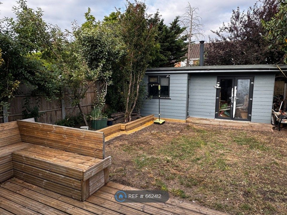 Property photo 3 of 23