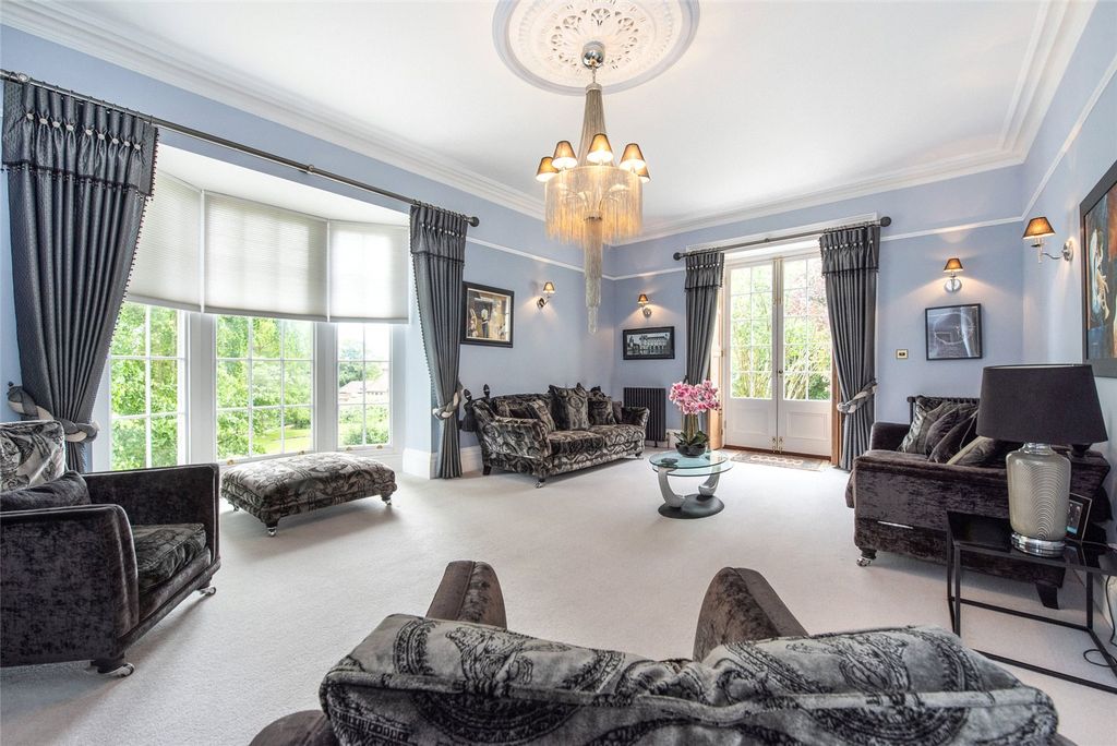 Property photo 2 of 28 Drawing Room
