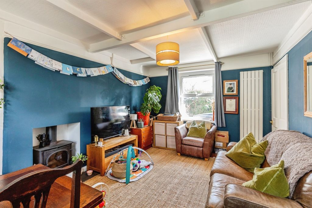 Property photo 3 of 17