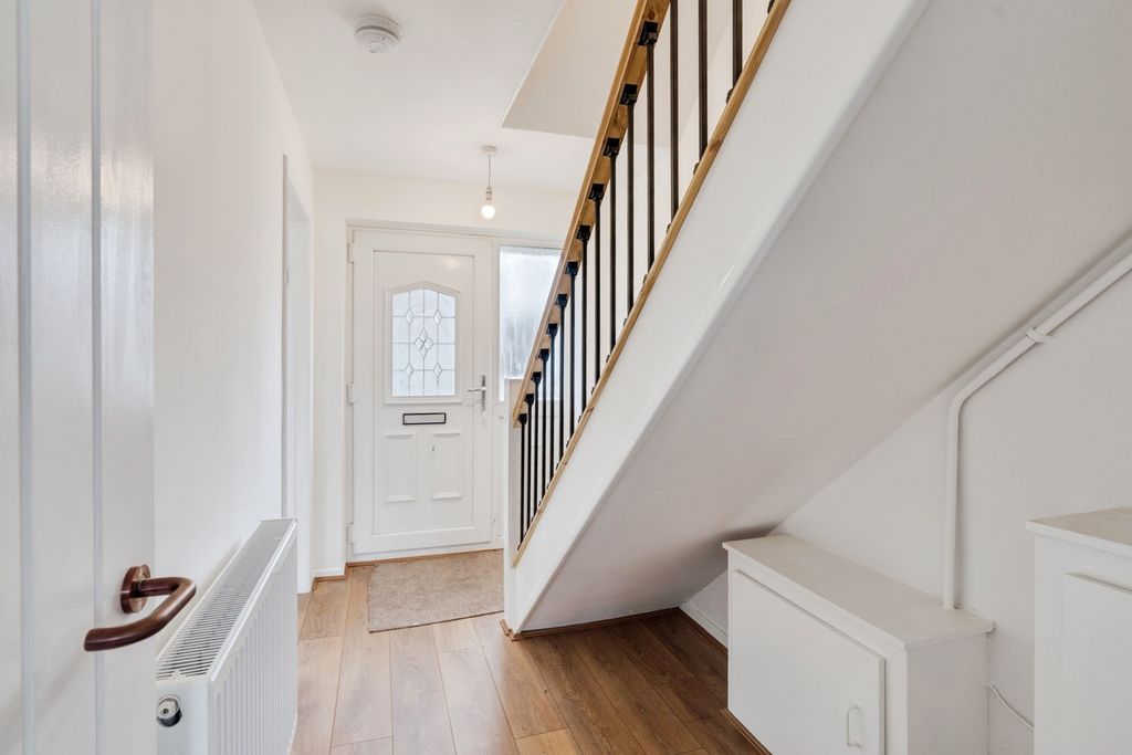 Property photo 3 of 21 Pbox-Img.Jpg