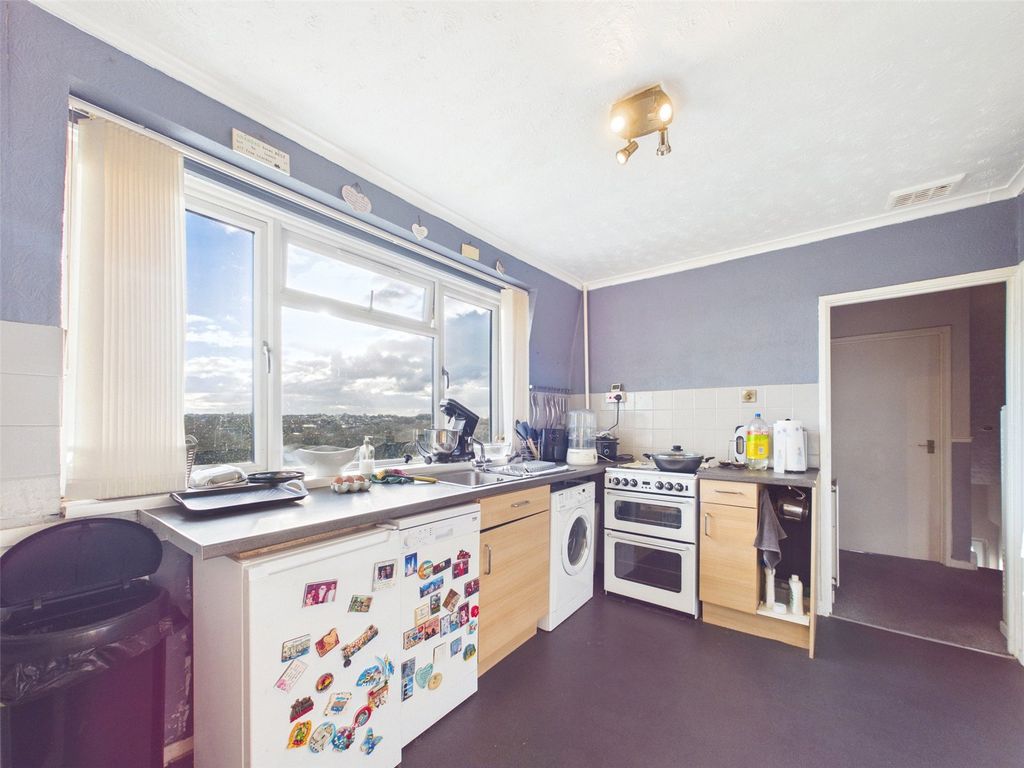 Property photo 3 of 8 Picture No. 04