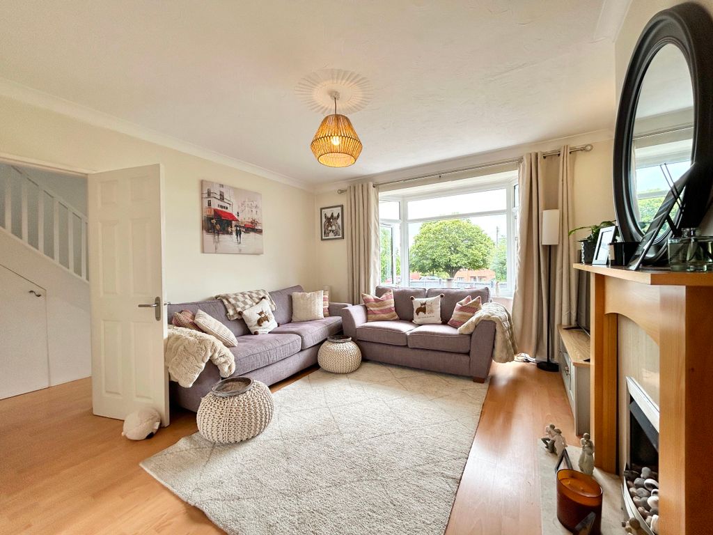 Property photo 2 of 29