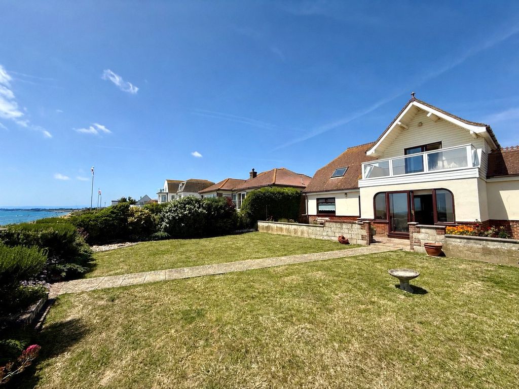 Property photo 1 of 22 Picture No. 30