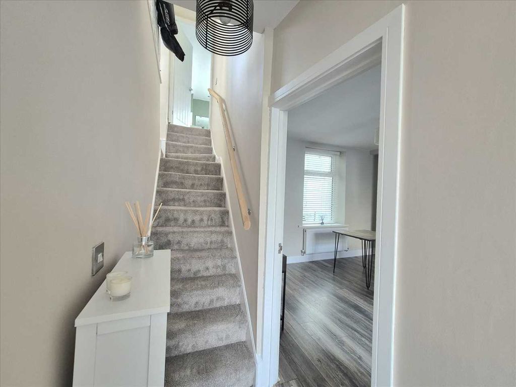 Property photo 2 of 25 Hall