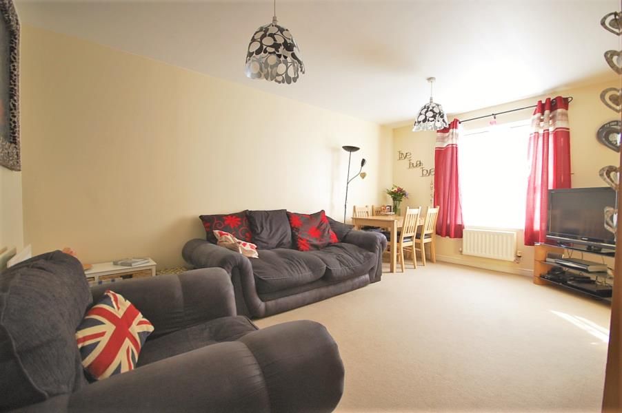 Property photo 2 of 5