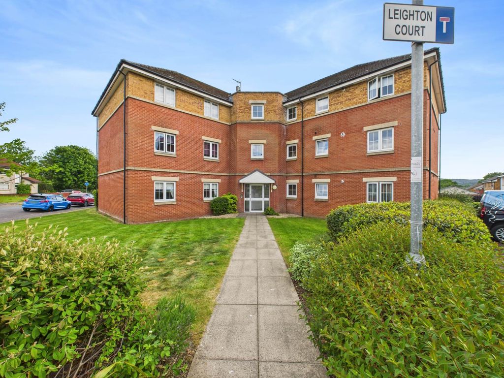 Property photo 1 of 12