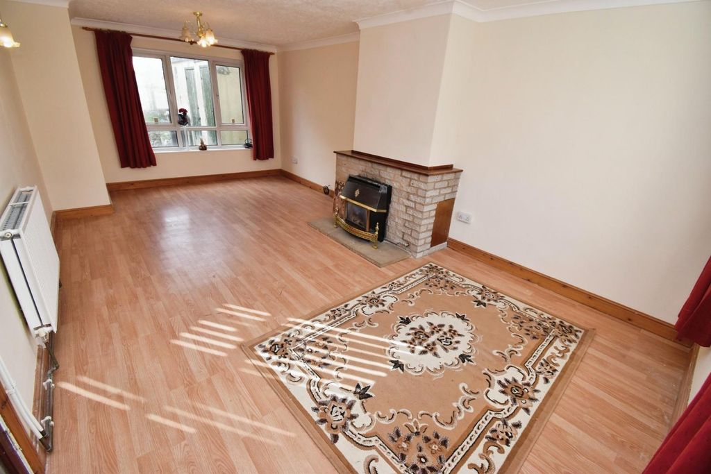 Property photo 3 of 14 Lounge-Dining Room