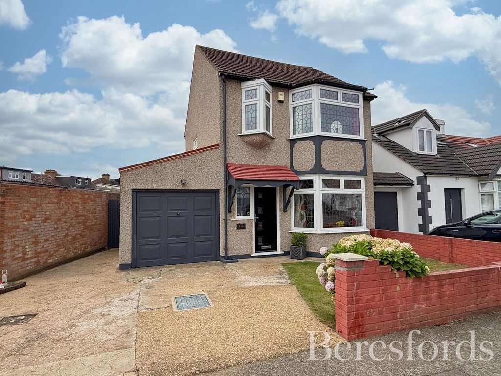 Property photo 1 of 23 Picture No. 15