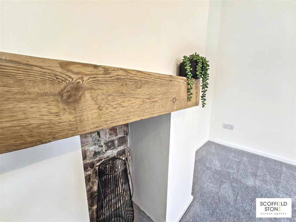 Property photo 3 of 23 20251029_141944.Jpg