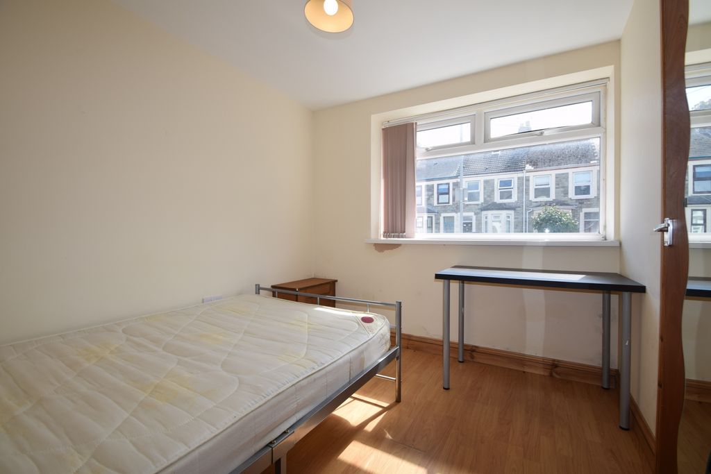 Property photo 3 of 11 Photo 1