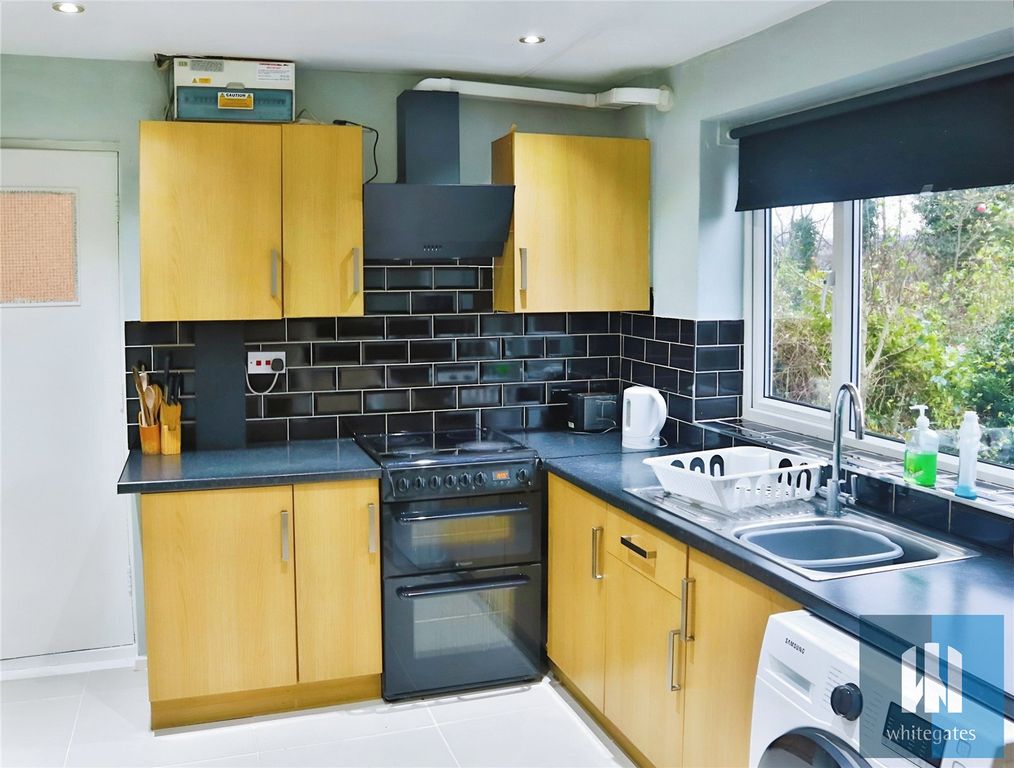 Property photo 2 of 9 Picture No. 01