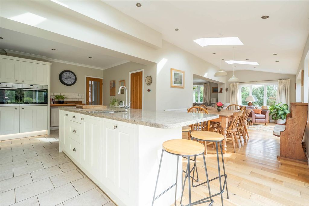 Property photo 3 of 44 High Res-33.Jpg