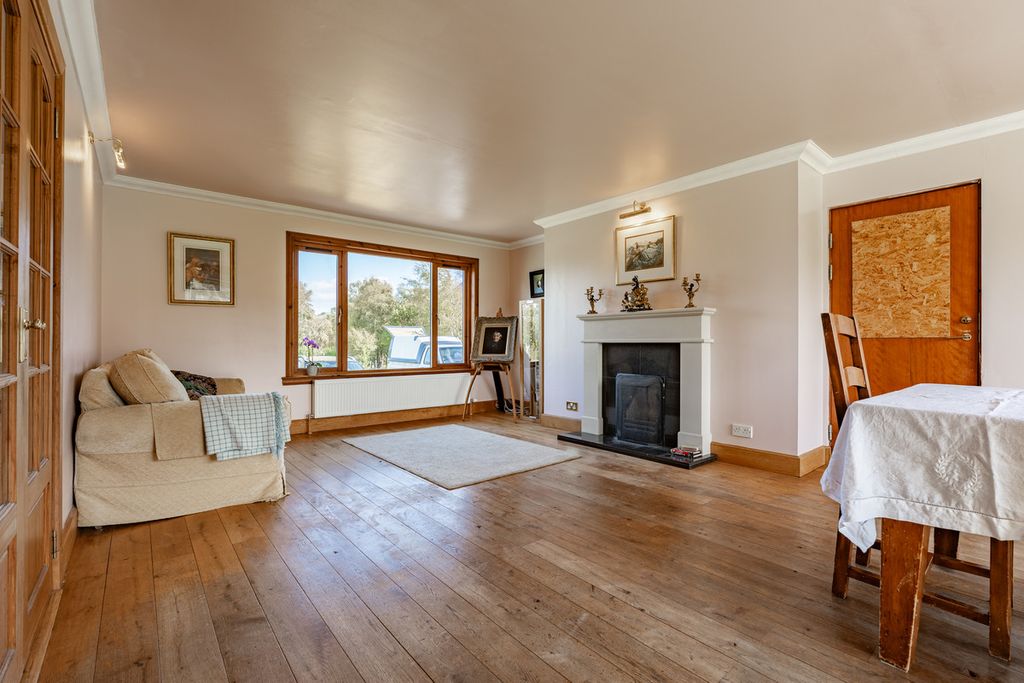 Property photo 2 of 49