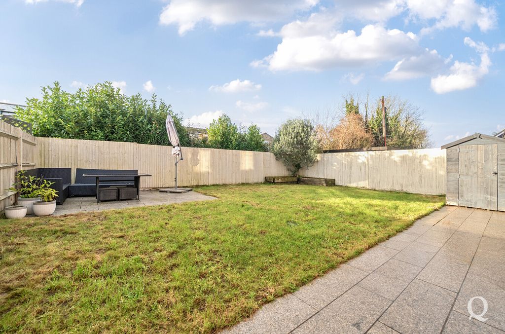 Property photo 3 of 23 Adc2F6c7-d428-40F...