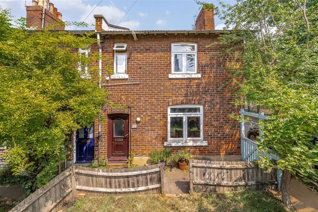 Property photo 1 of 6