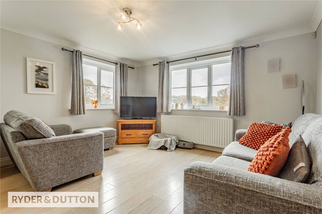 Property photo 3 of 15 Picture No. 24