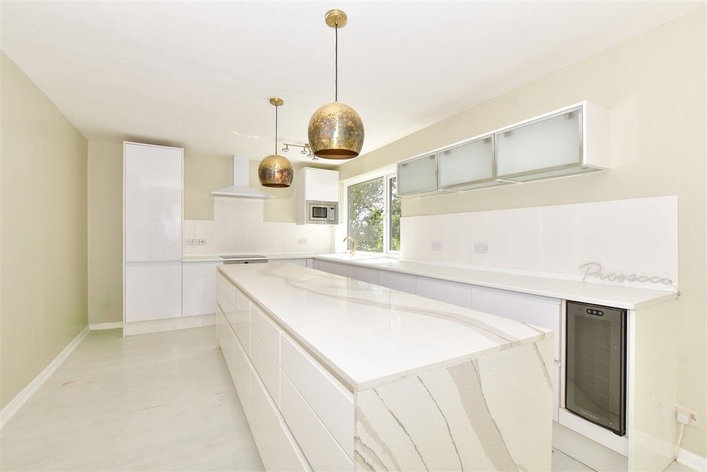 Property photo 3 of 16 Kitchen/ Diner