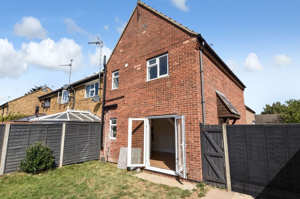 Property photo 1 of 26 Picture No. 05