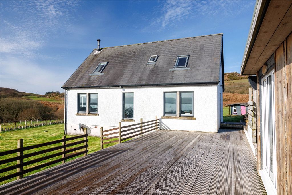 Property photo 2 of 19 Picture No. 01