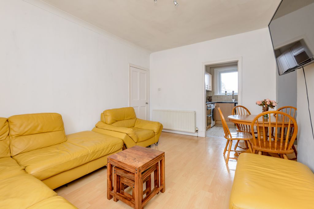 Property photo 3 of 16 Property Image 3