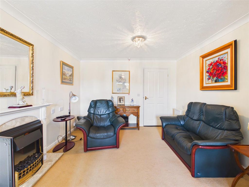 Property photo 3 of 16 Cam05193G0-Pr0159-Still007.Jpg