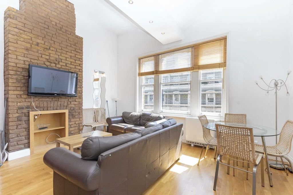 Property photo 2 of 5