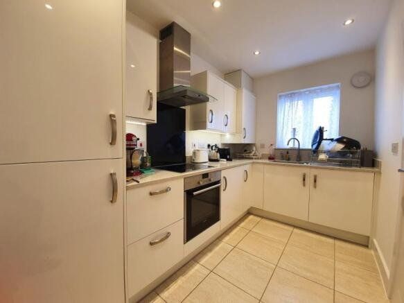 Property photo 2 of 11 Picture No. 11