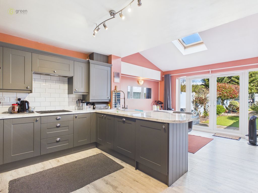 Property photo 2 of 19 Cam04914G0Pr0371Still003