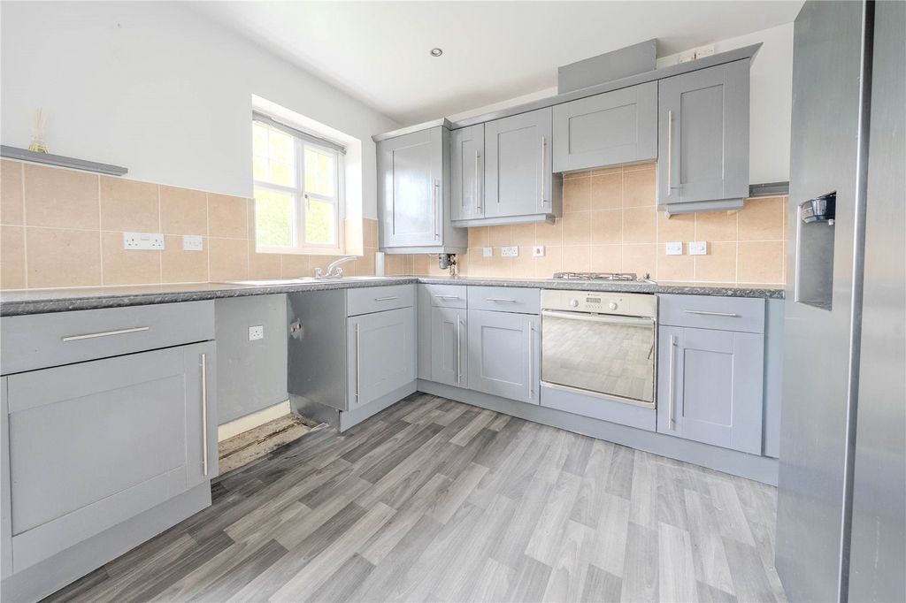 Property photo 3 of 18 Picture No. 13