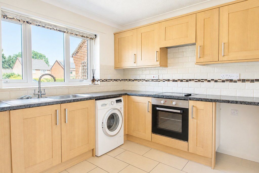 Property photo 3 of 11