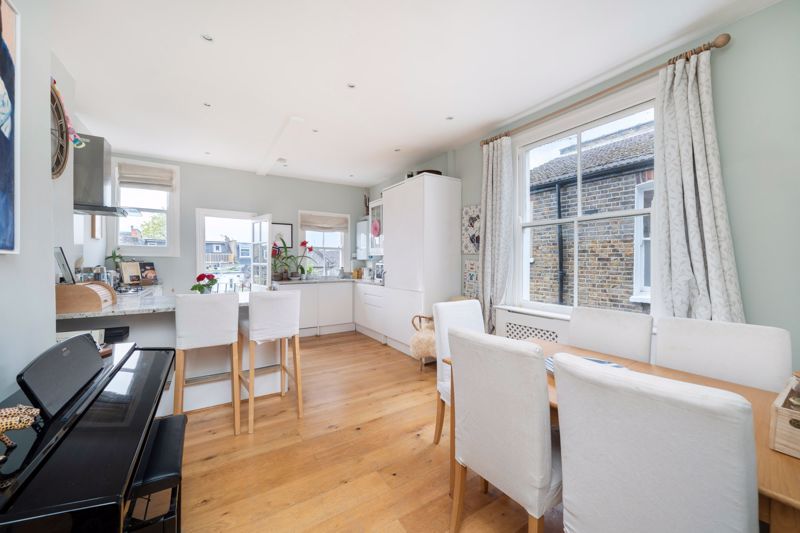 Property photo 3 of 15 Photo 15