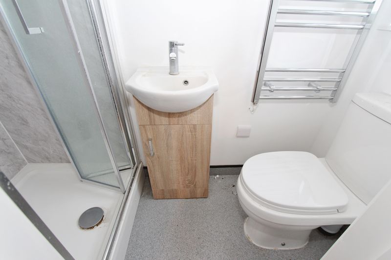 Property photo 3 of 5 Photo 4