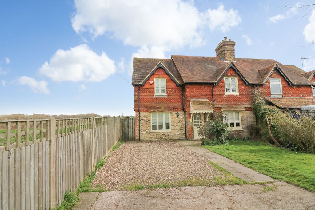 Property photo 1 of 11 2265430