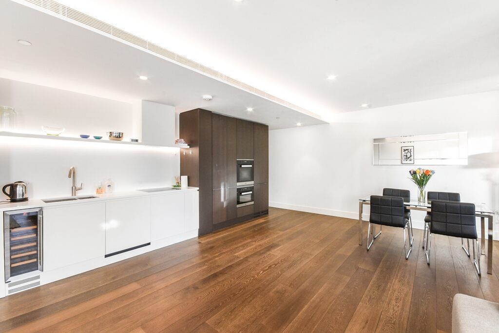 Property photo 3 of 22 Rathbone Square