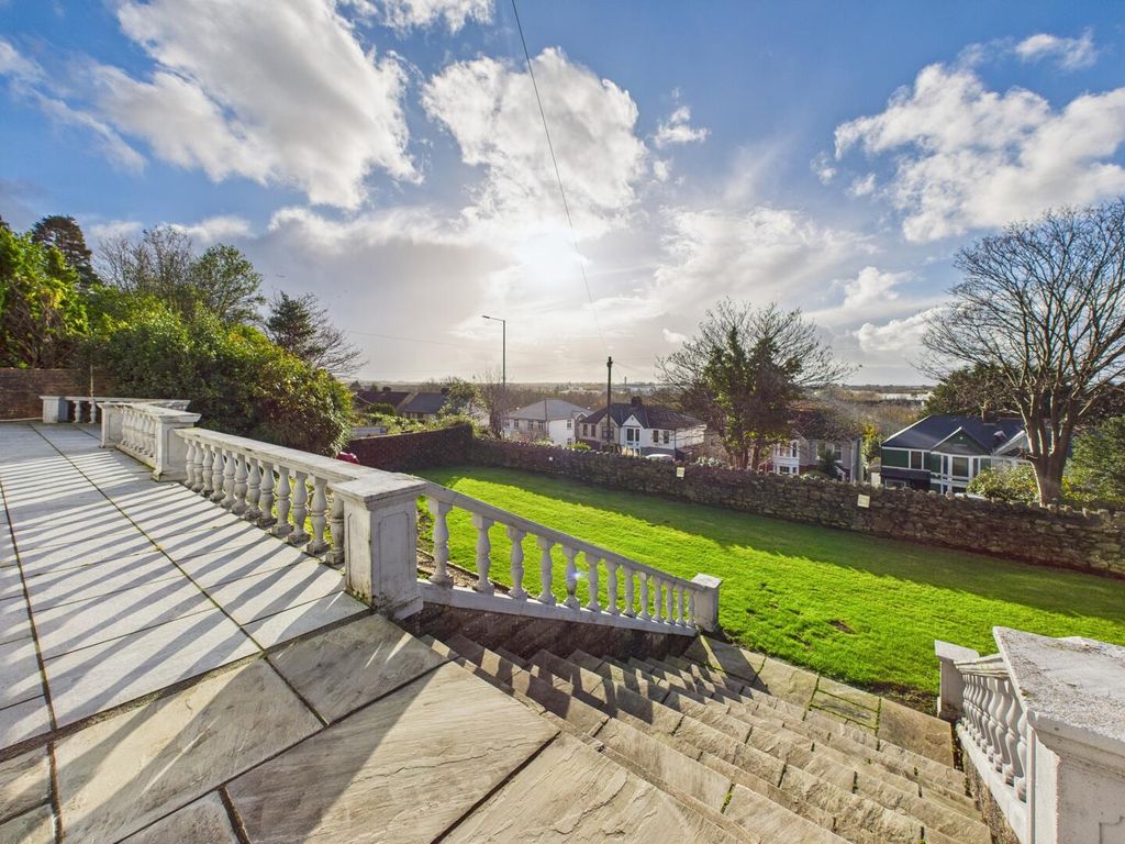Property photo 2 of 29 Rear Garden
