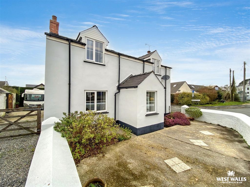 Property photo 1 of 33 Img_5842.Jpg