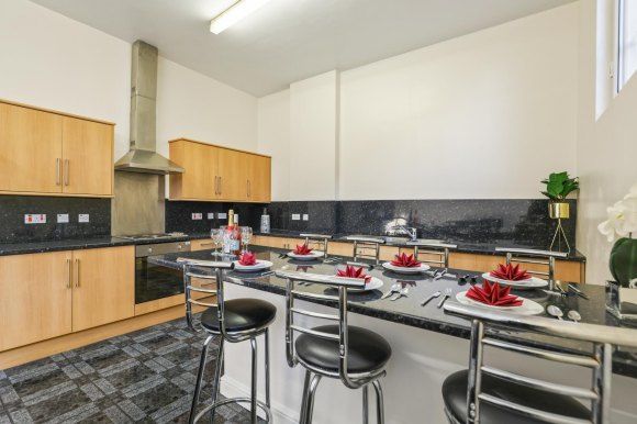 Property photo 1 of 7 8996214.Jpg