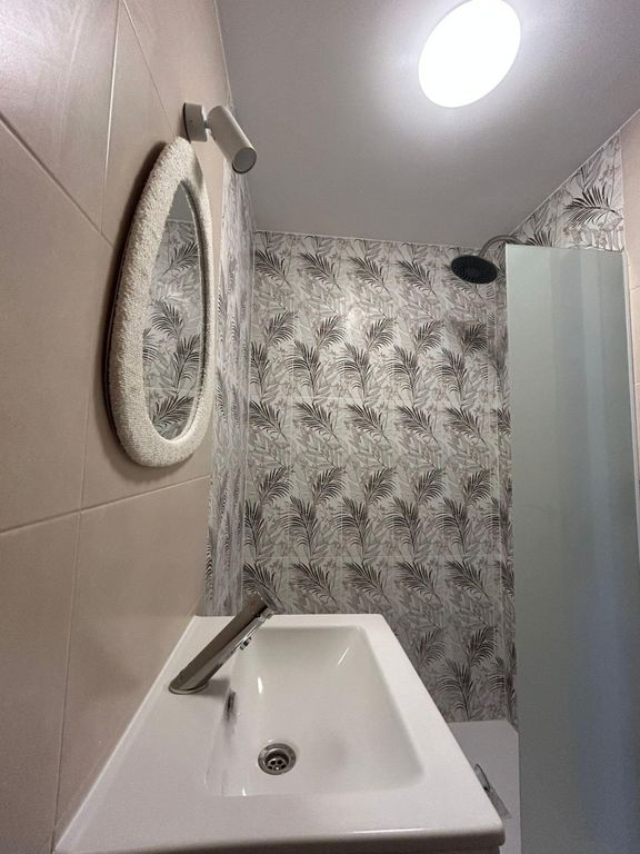 Property photo 3 of 35