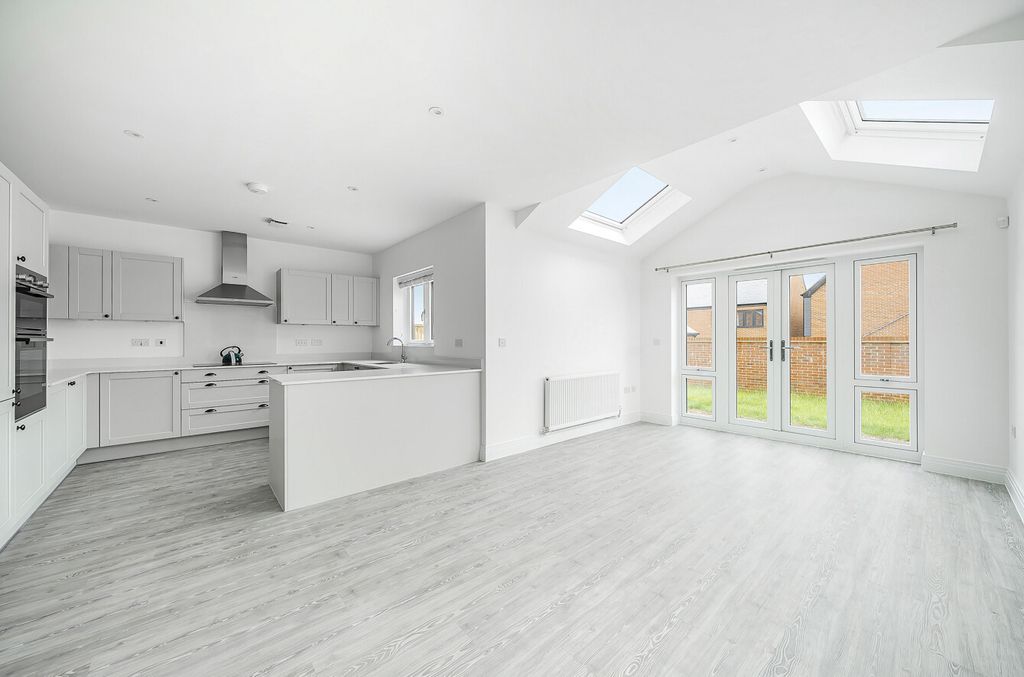 Property photo 2 of 11 1169277 (3).Jpg