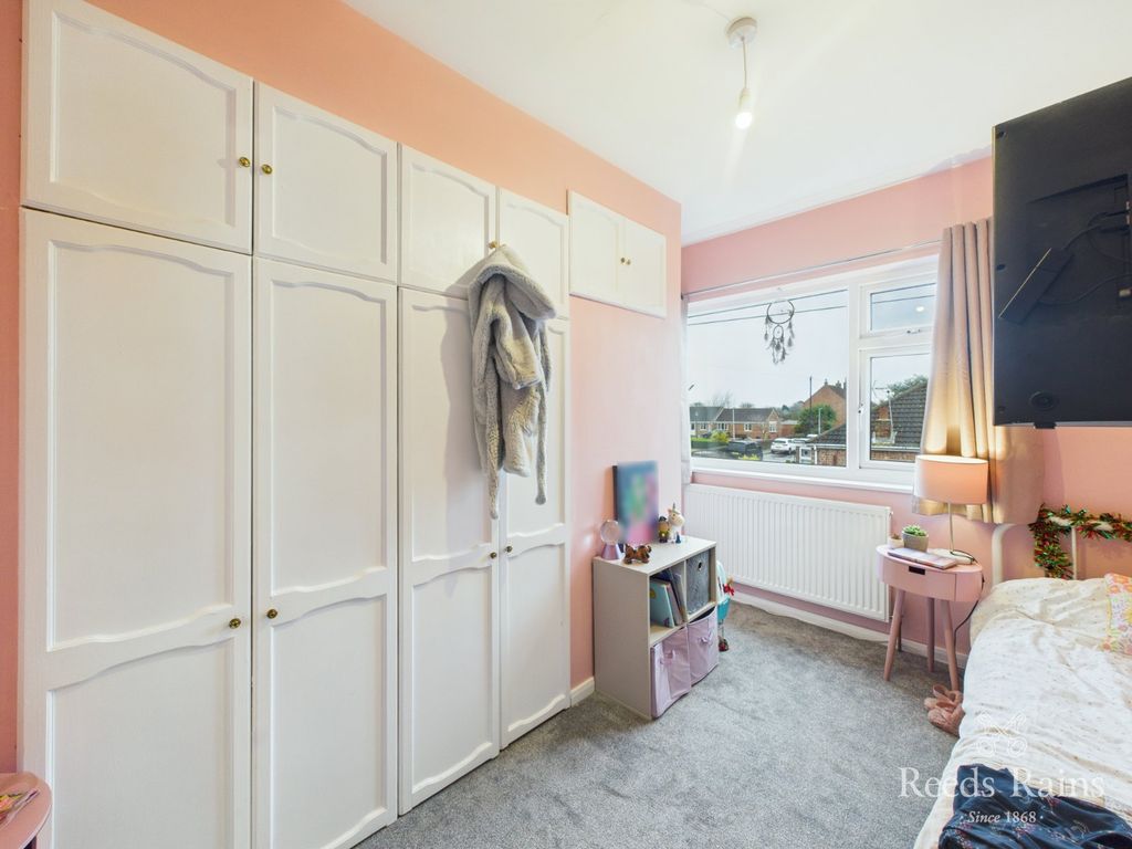 Property photo 3 of 24 Bedroom Two