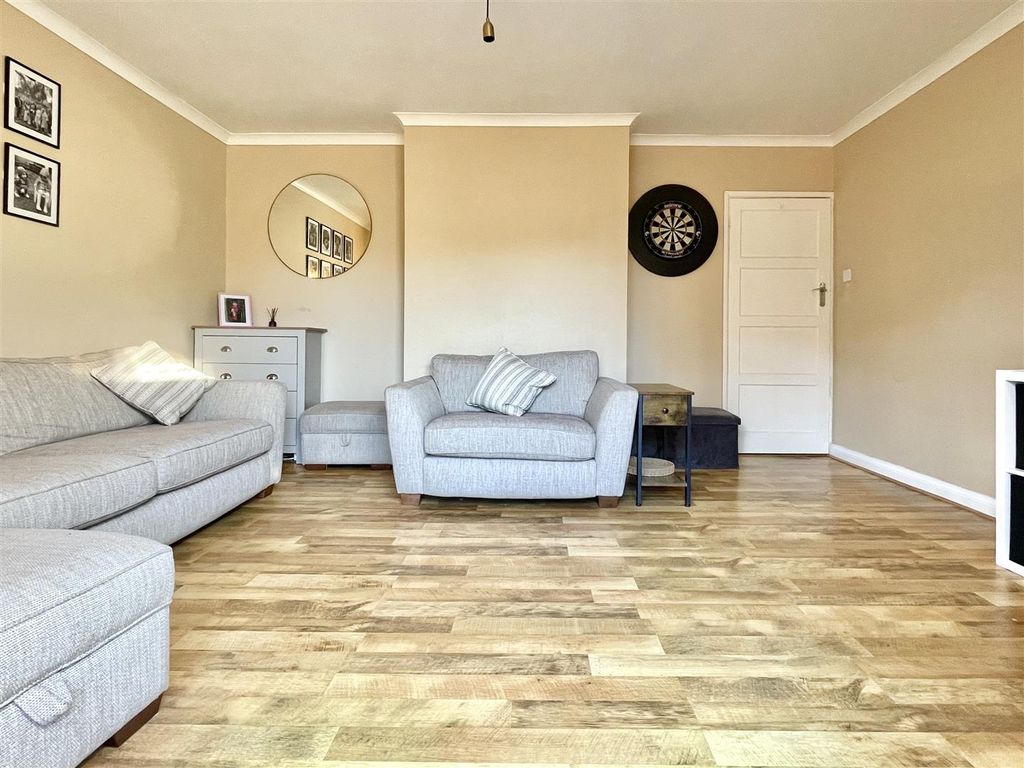 Property photo 2 of 33 Img_1714.Jpeg