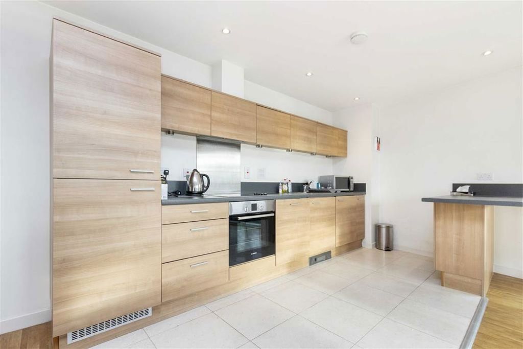 Property photo 3 of 6