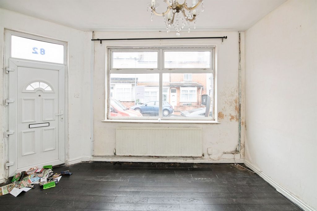 Property photo 3 of 18