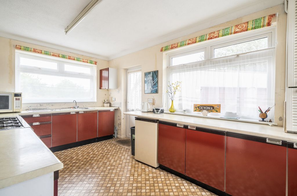 Property photo 3 of 22 1449634-16-69Fb86...